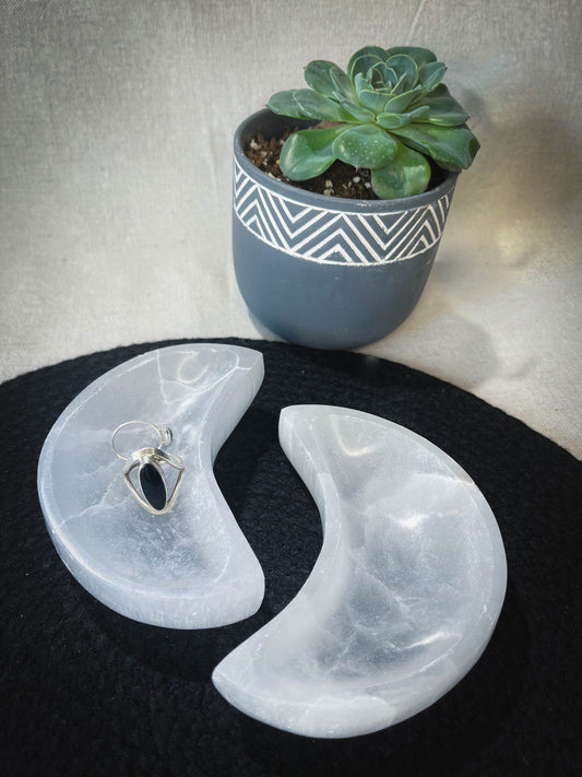 SELENITE MOON BOWL